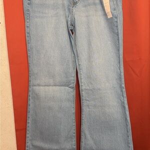 Women's Light Blue Jeans